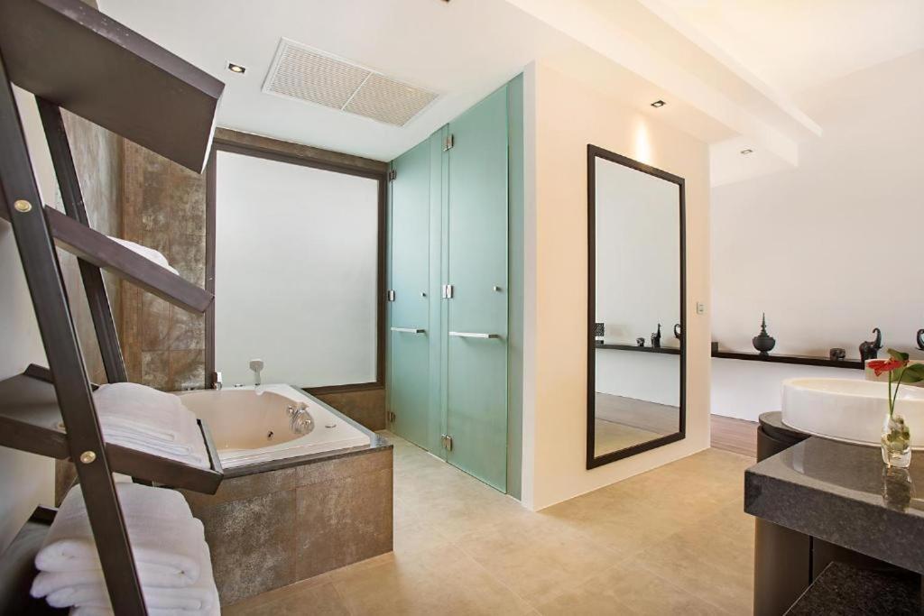 Villa Julia Koh Samui Beach With Cook And Majordome Lamai Exteriér fotografie